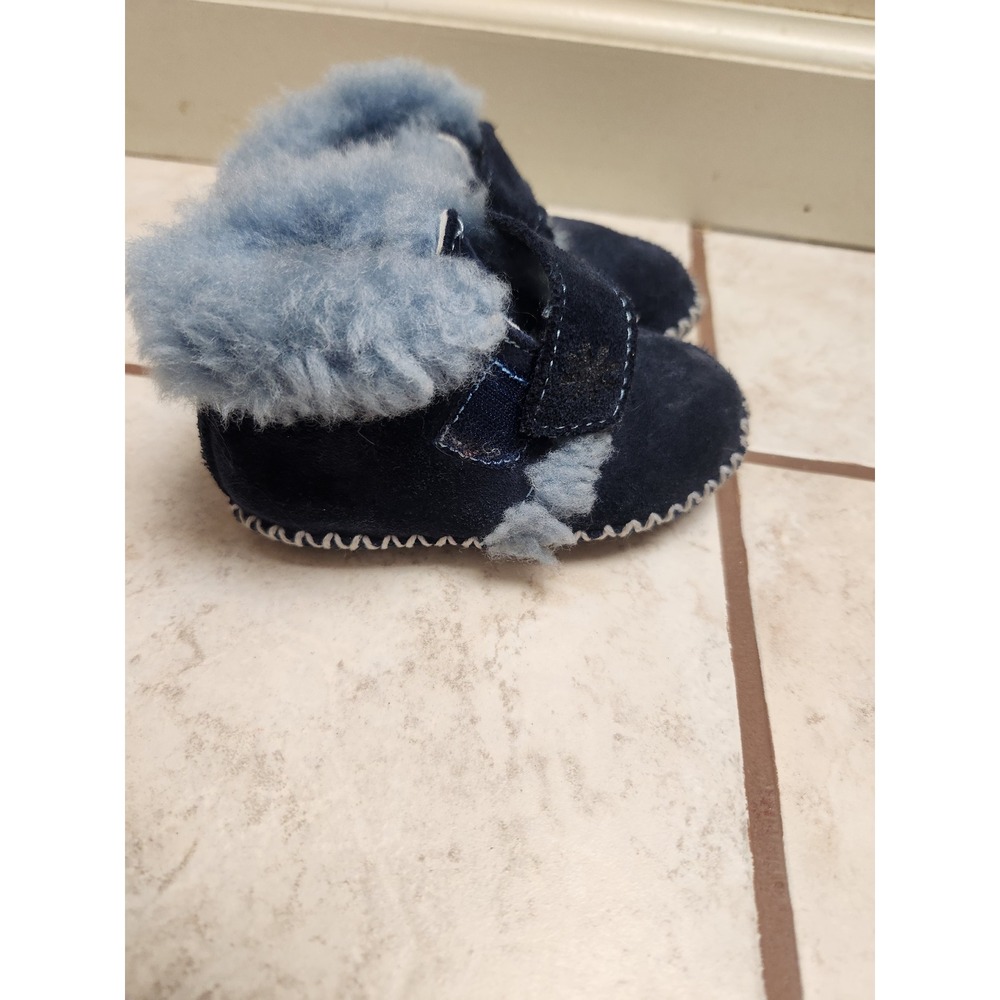 LL Bean Infant Suede Shearling Booties‎ Navy Blue Hook Loop Baby Slippers Shoes